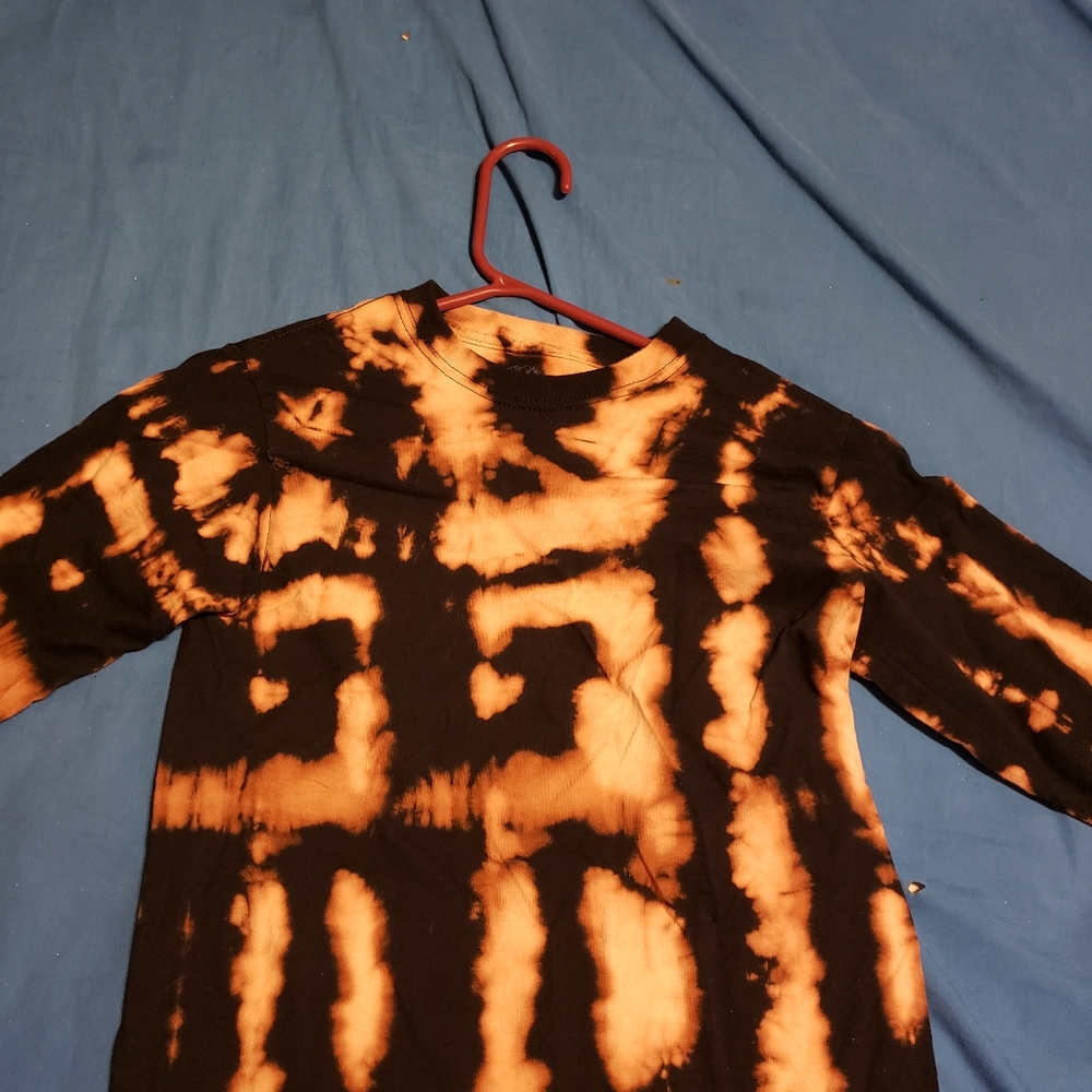 Bleach dye